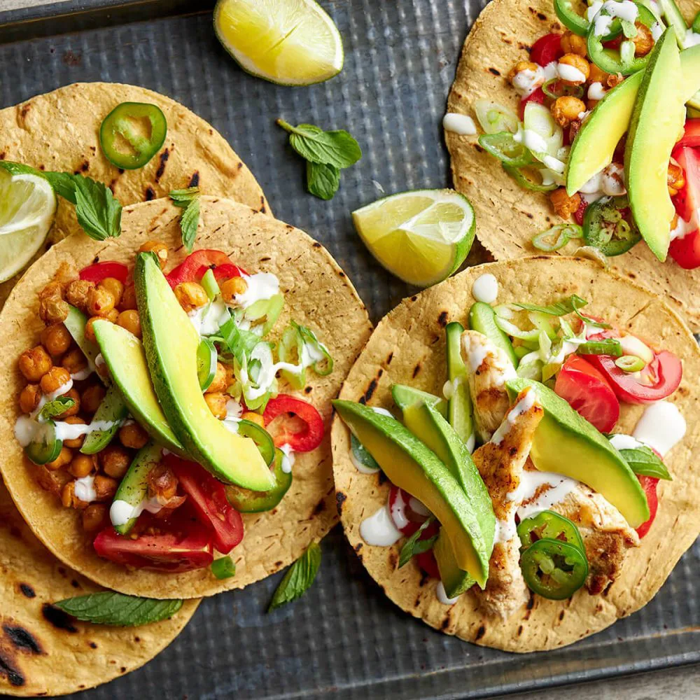 ひよこ豆とアボカドのタコス